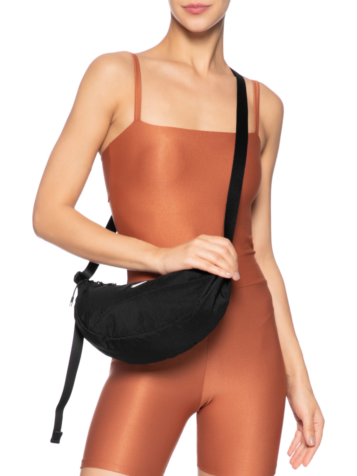 Bolsa Feminina Aura Crescente Crossbody Preto Nike