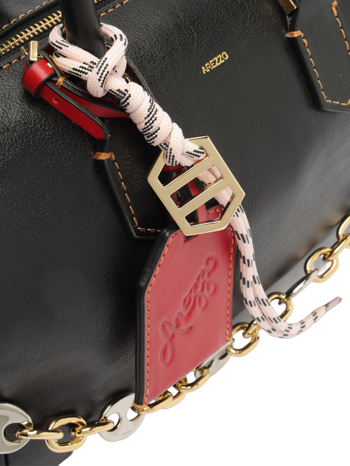 Bolsa Feminina Bowling Couro Média Alça Corrente Preto Arezzo