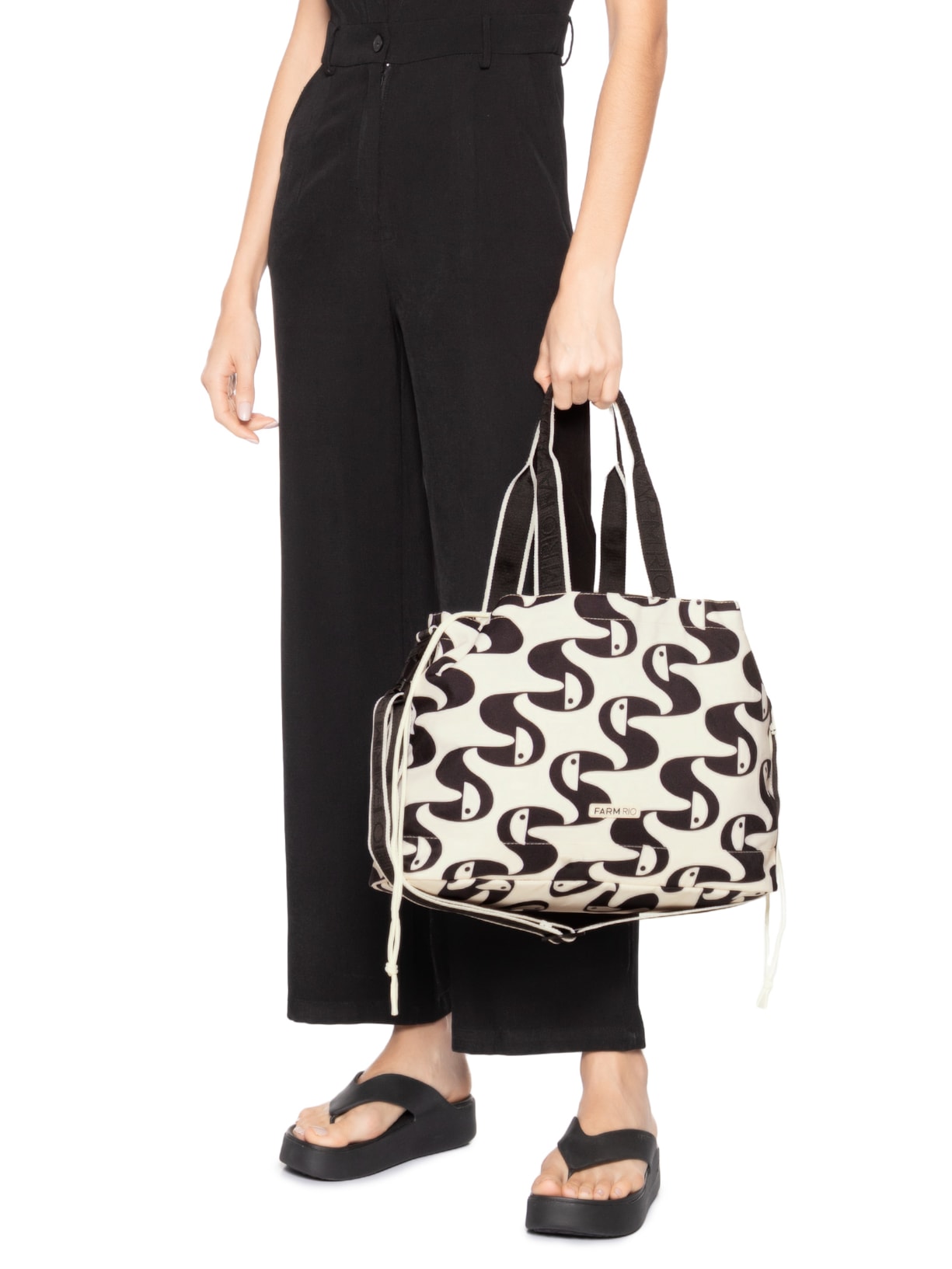 Bolsa Feminina Carioca Copatucano Pb Branco Farm Etc