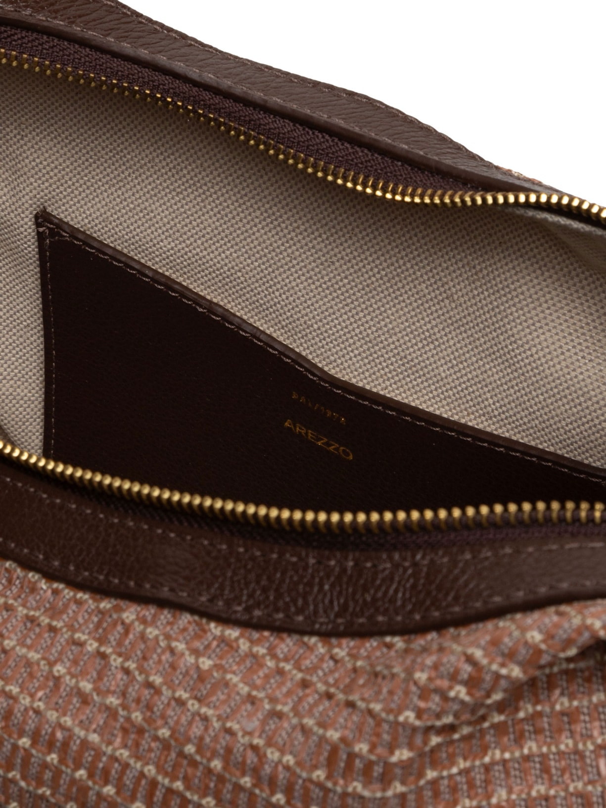 Bolsa Feminina Meia Lua Pingentes Marrom Arezzo + Isla