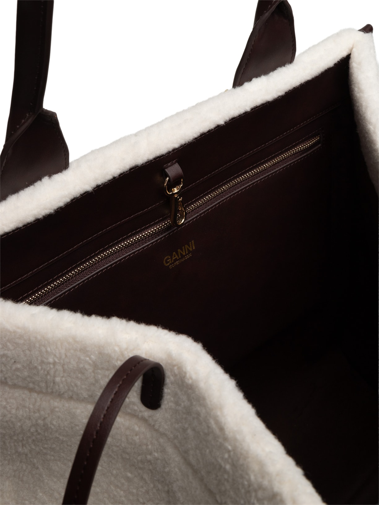 Bolsa Feminina Shopper XXL Shearling – Bege Ganni