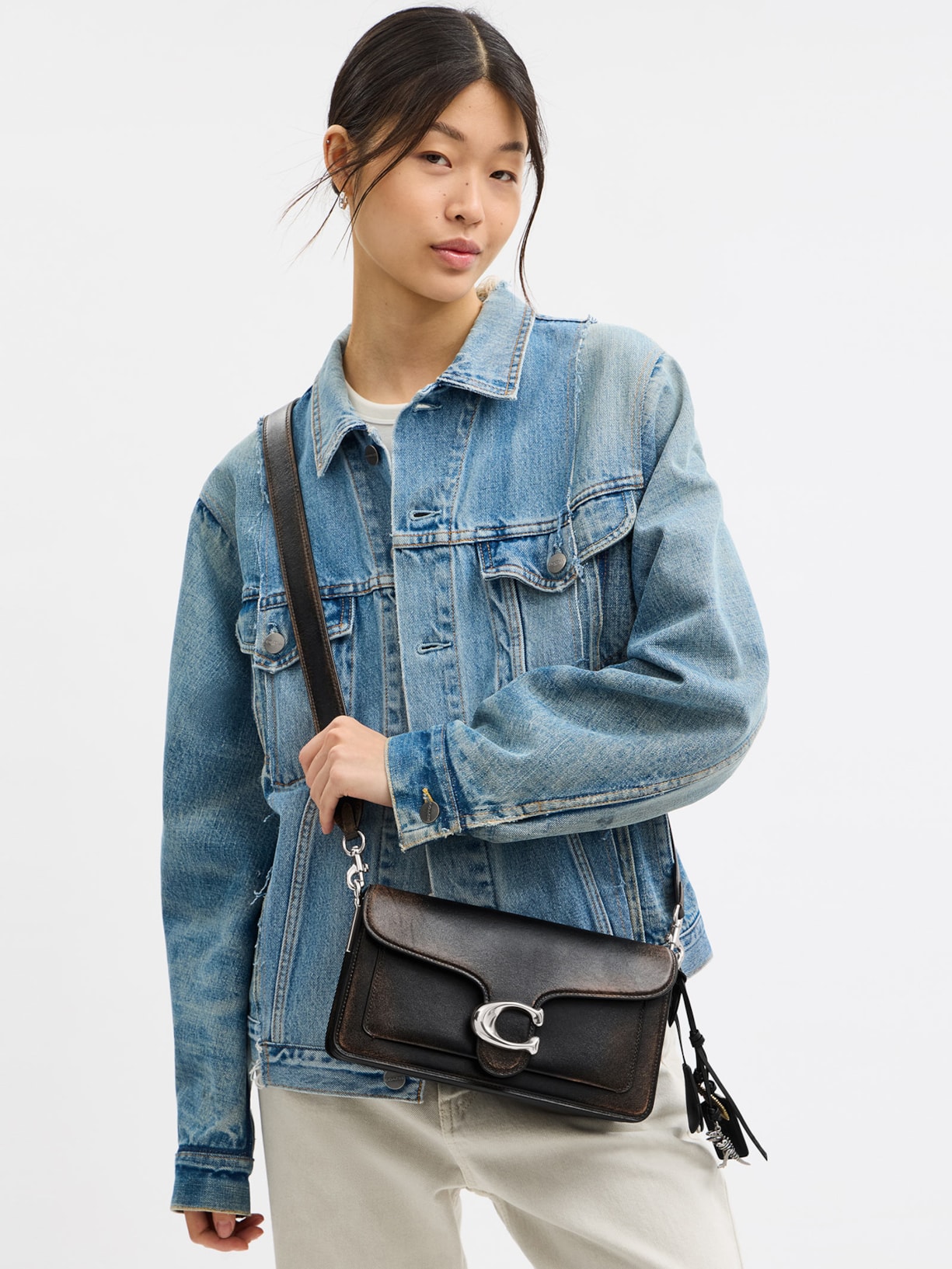 Bolsa Feminina Tabby Shoulder Loved Leather With Quilting Marrom Coach