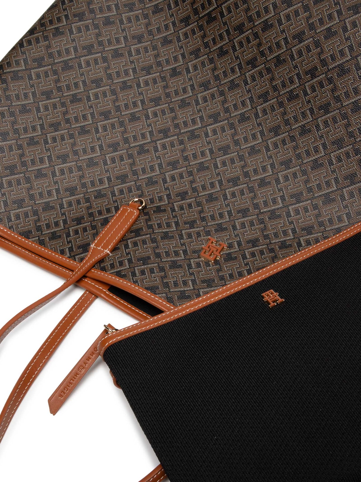 Bolsa Feminina Th Monoplay Maxi Tote Marrom Tommy Hilfiger