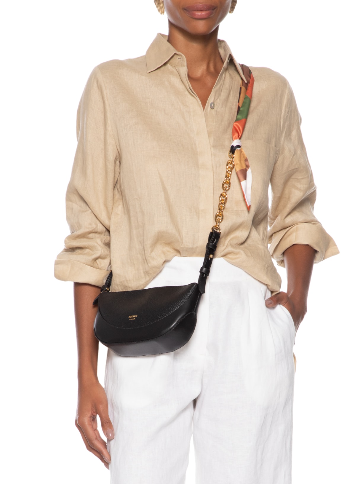 Bolsa Feminina Tiracolo Pequena Alça Lenço Preto Arezzo