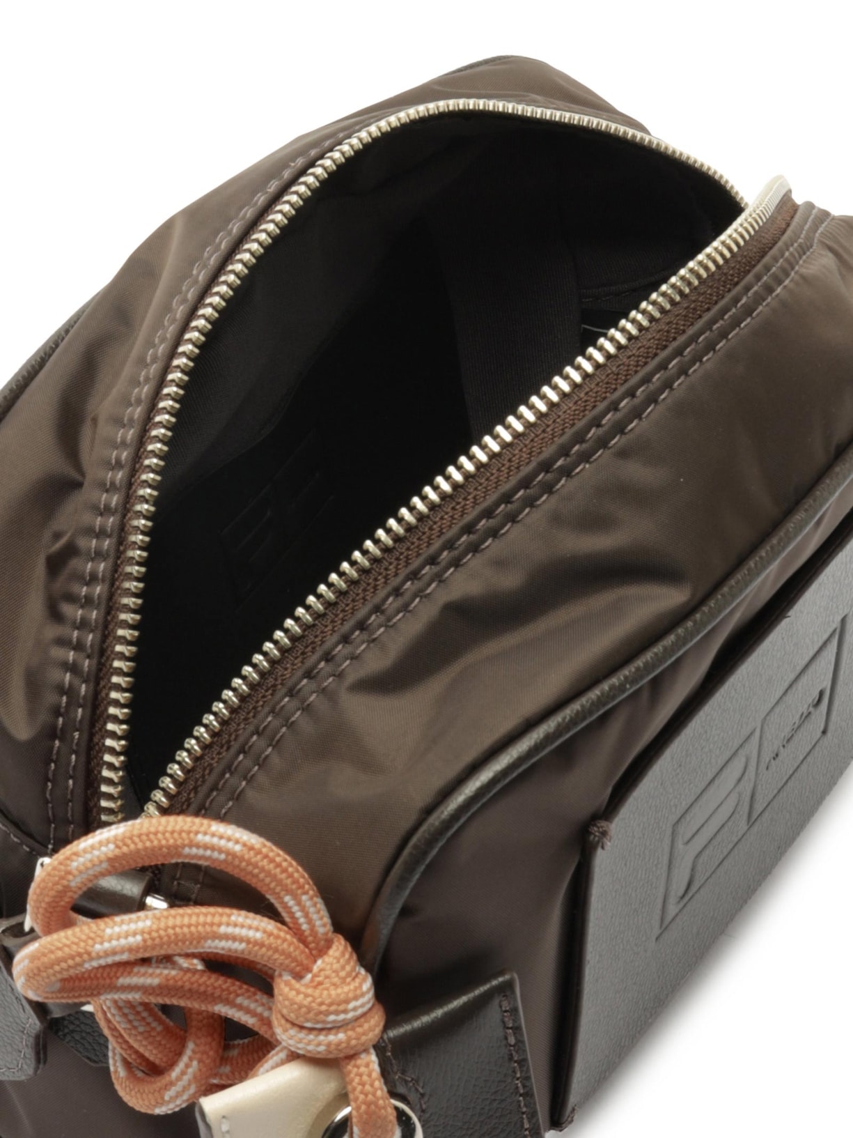 Bolsa Feminina Tiracolo Pequena Marrom Arezzo + Fila