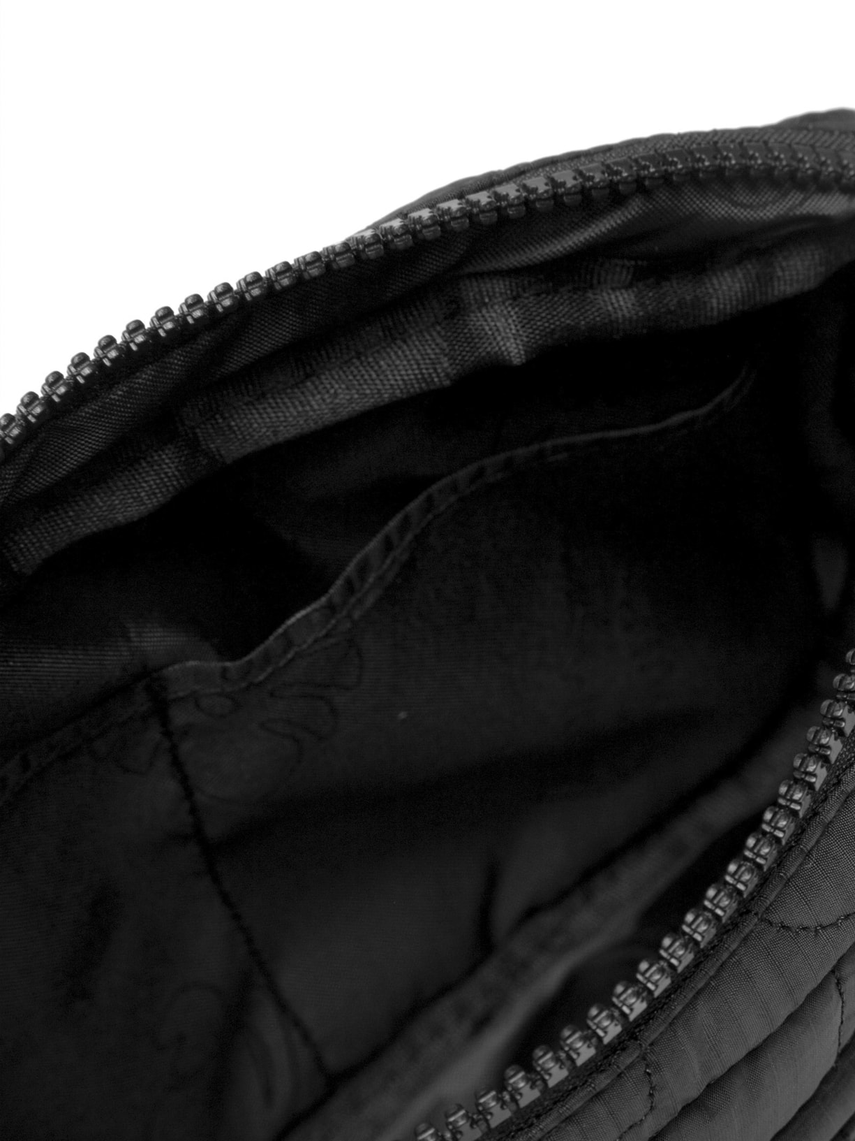 Bolsa Feminina Ziriguidum Puffer Preto Farm Etc