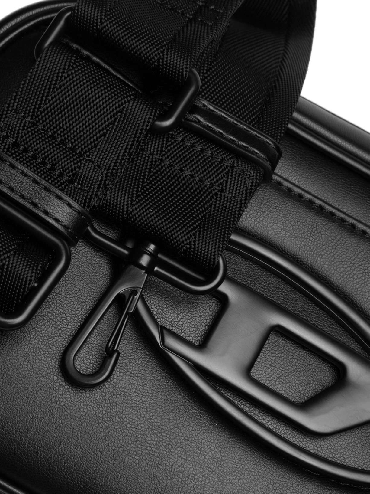 Bolsa Masculina Holi-D Camera – Preto Diesel