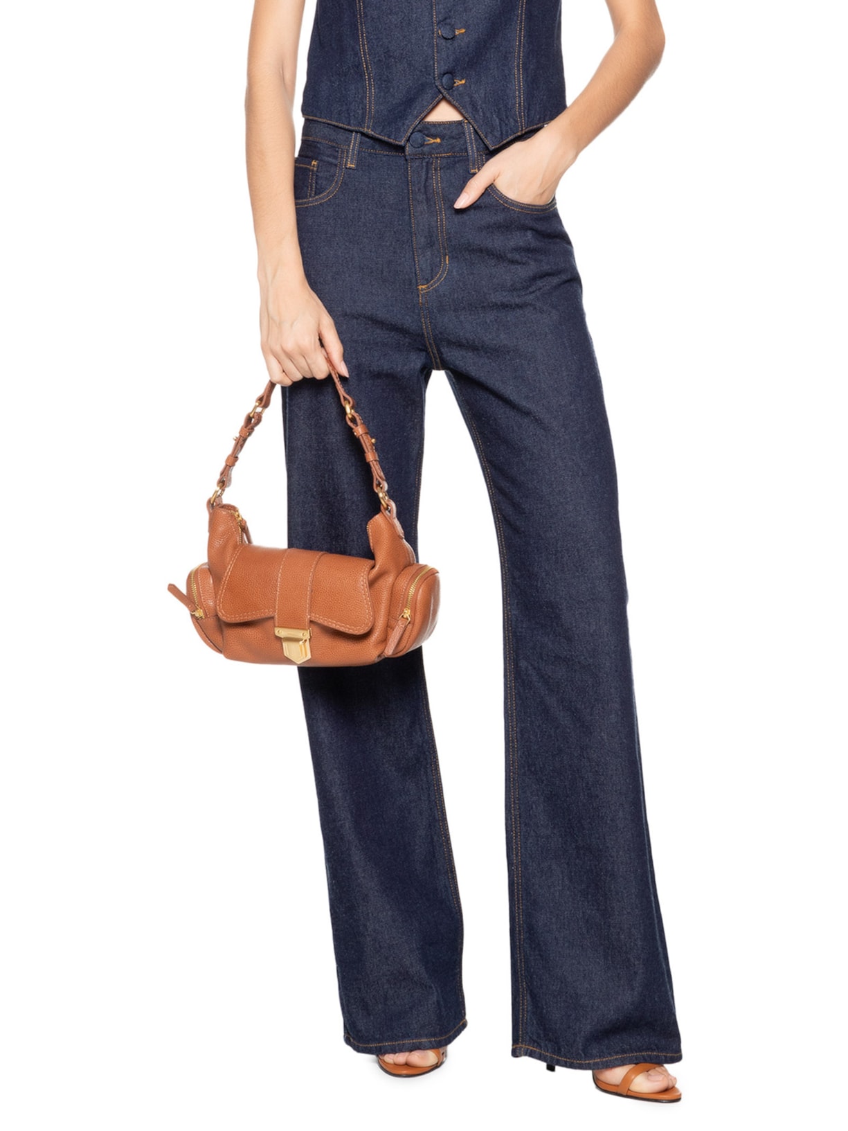 Bolsa Tiracolo Marrom Couro Média Bolsos Marrom Arezzo