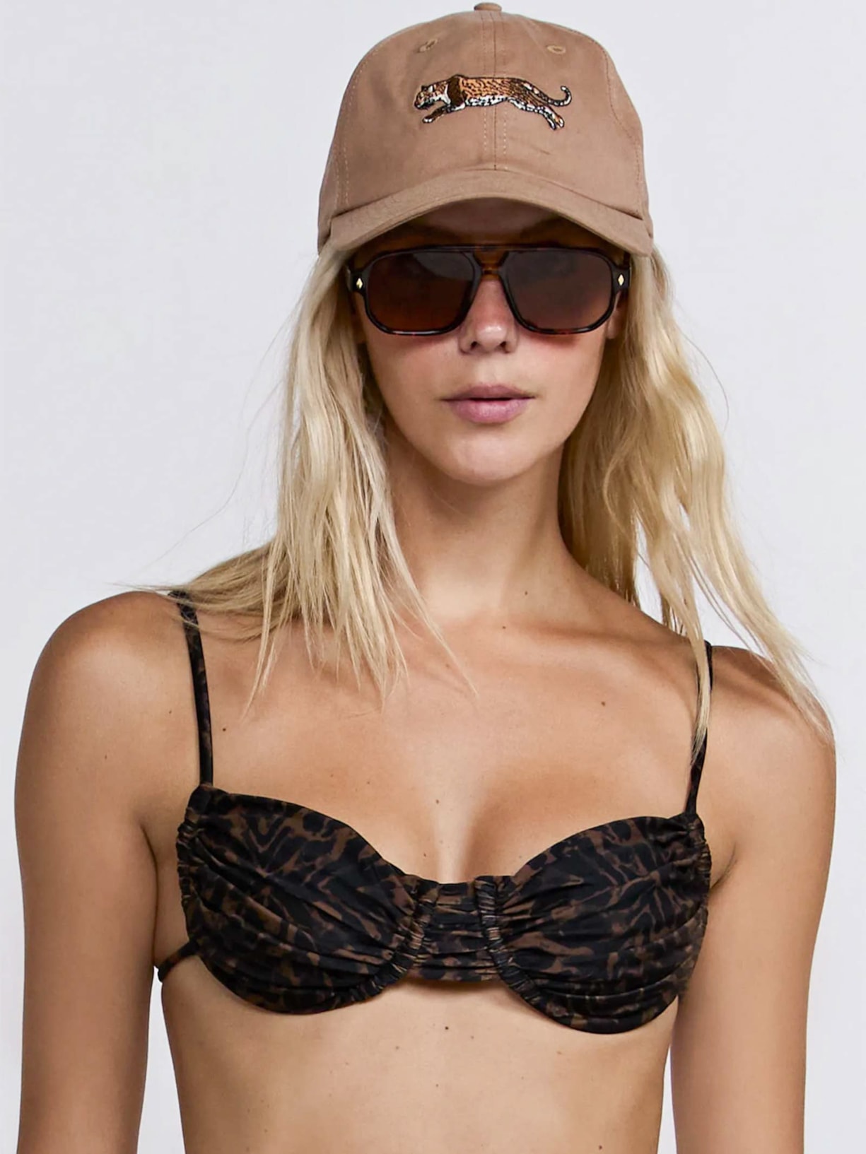 Boné Feminino Tiger Bege Triya