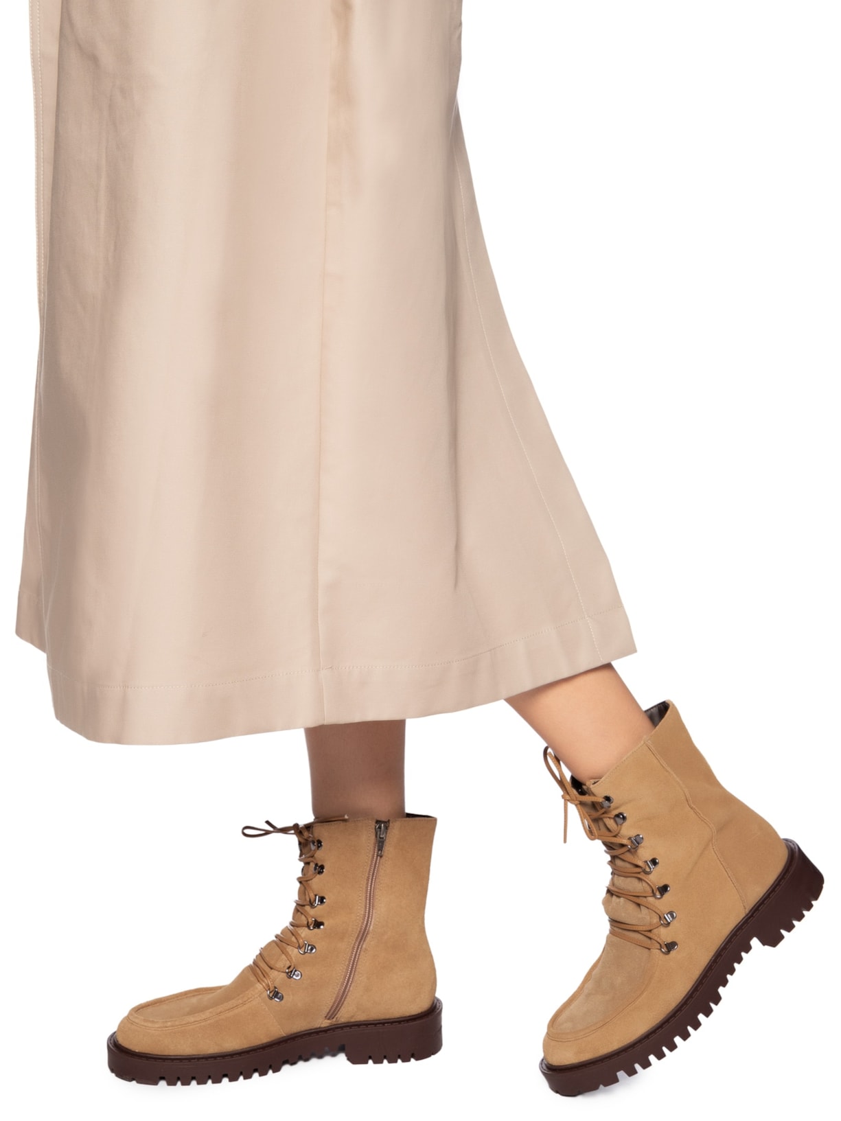 Bota Feminina Camurça Fendi Grease Argila Marrom Luiza Barcelos