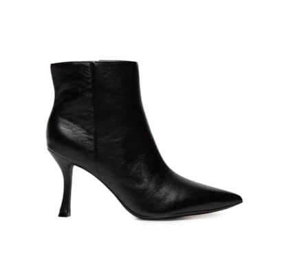 Bota Feminina Cano Baixo Em Couro - Preto