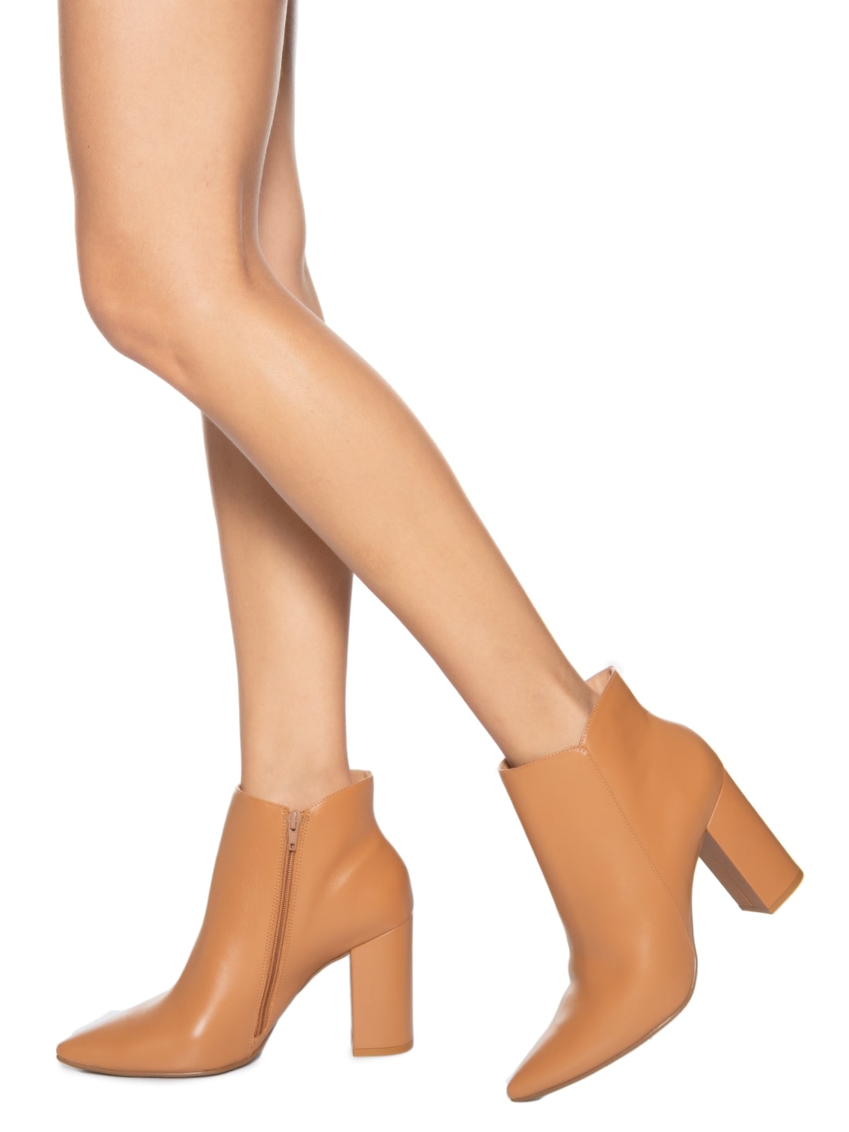 Bota Feminina Cano Curto Couro Marrom Market 33