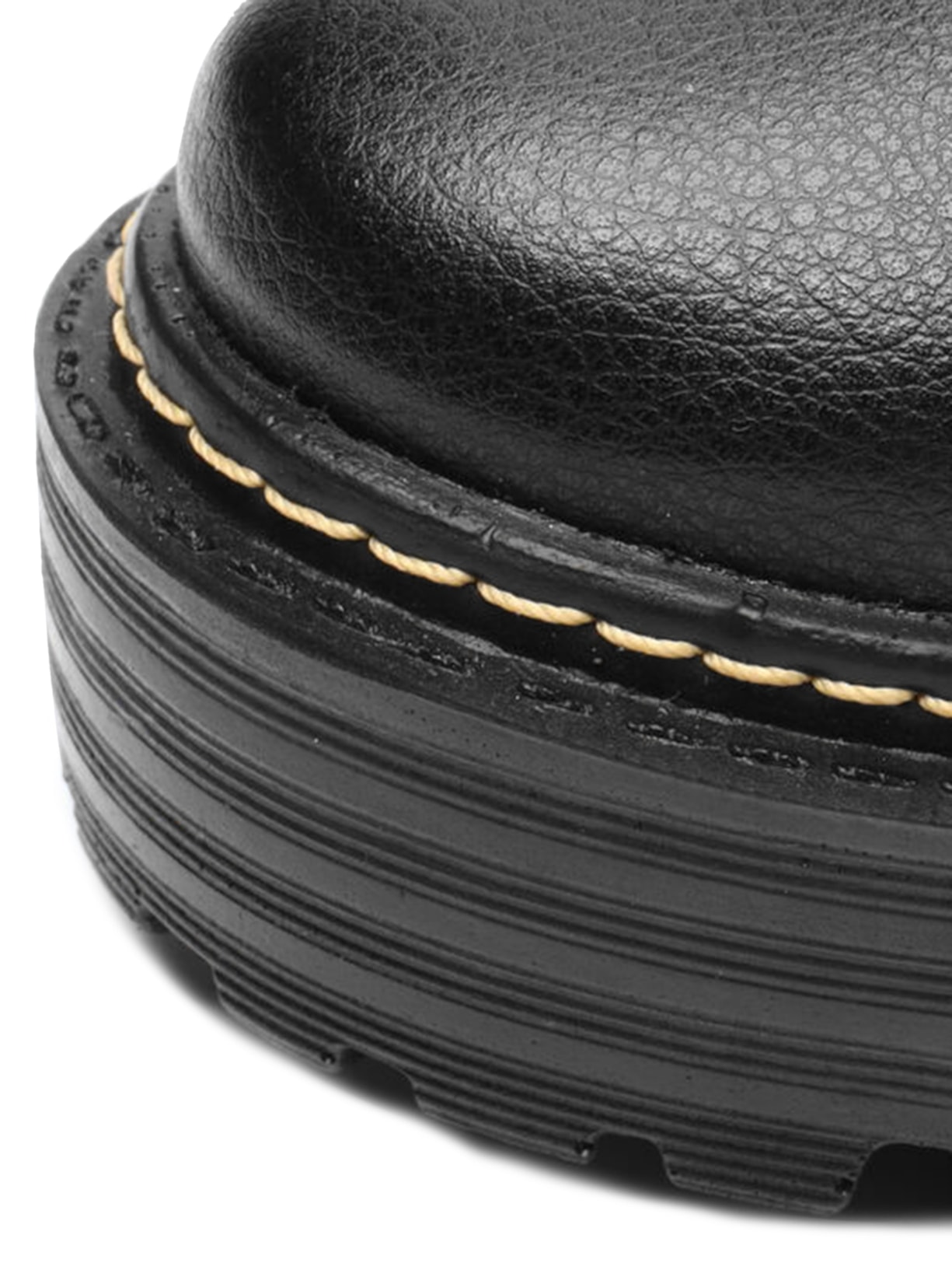 Bota Feminina Coturno Cano Médio Tratorado Preto Arezzo