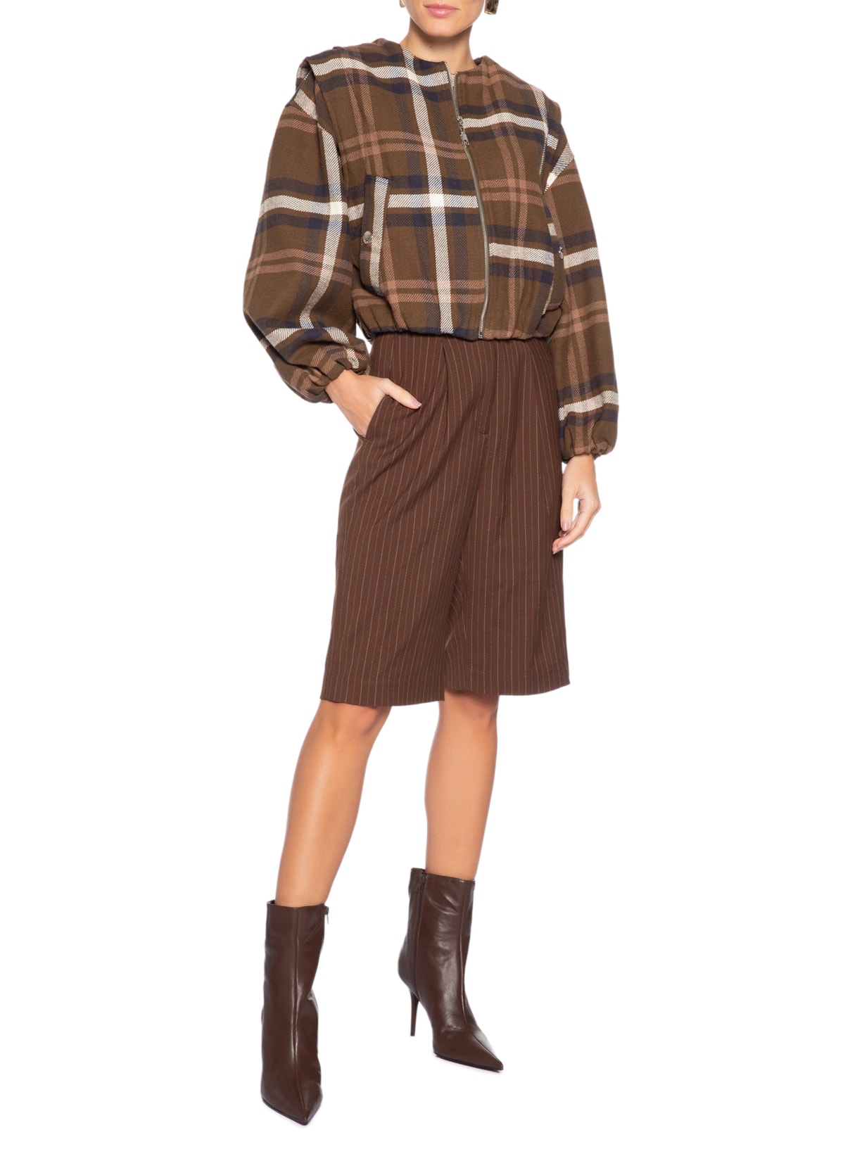 Bota Feminina Couro Salto Alto Fino Marrom Arezzo