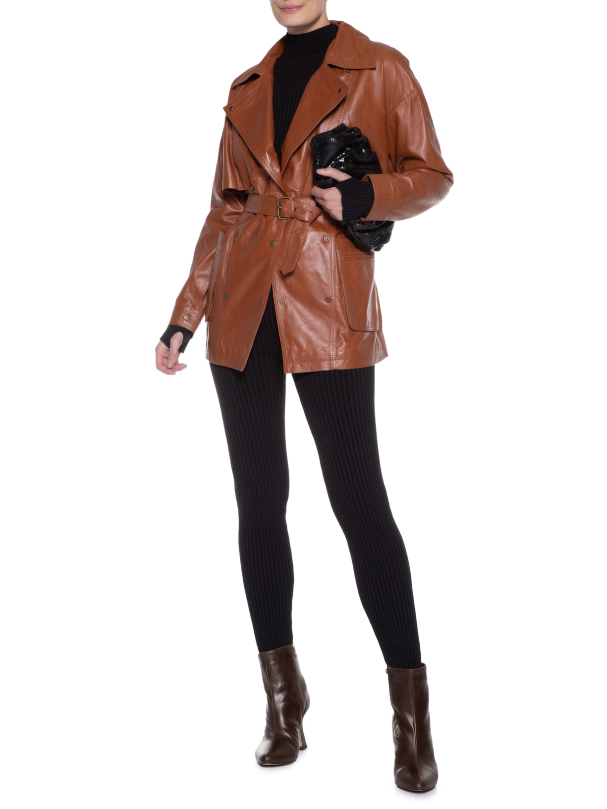 Bota Feminina Salto Cano Curto Couro Marrom '2Essential