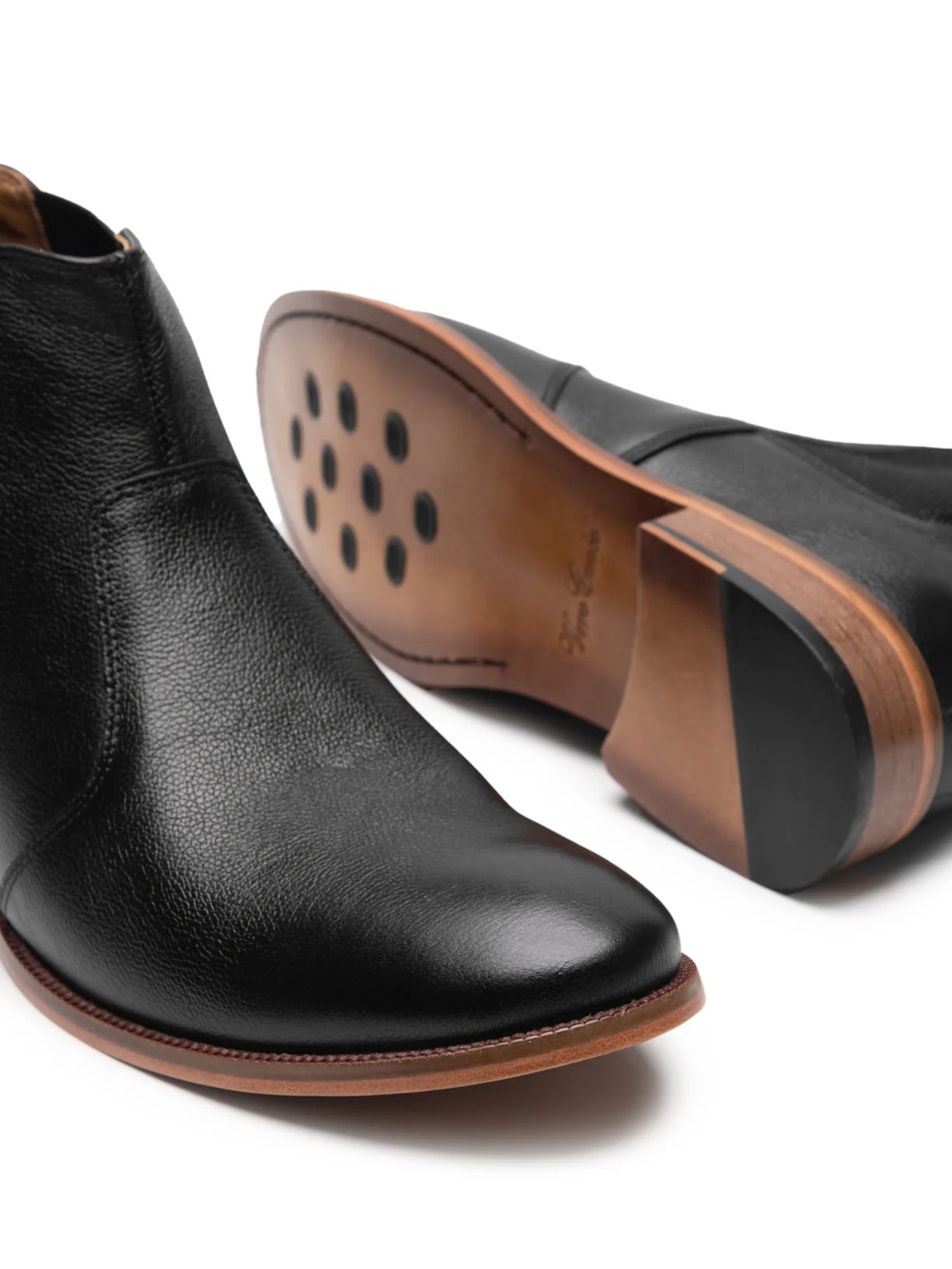 Bota Masculina Chelsea Couro Preto '2 Essential
