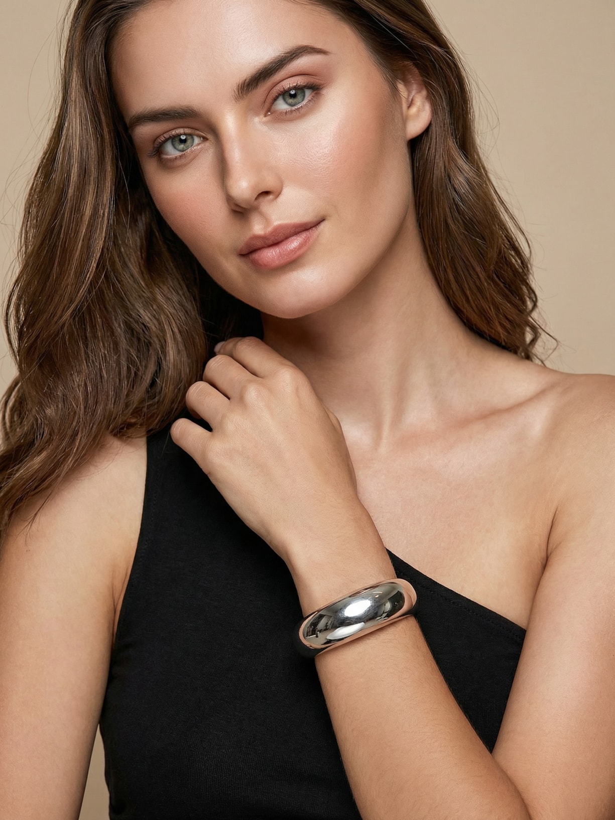 Bracelete Feminino Redondo Prateado Basiq