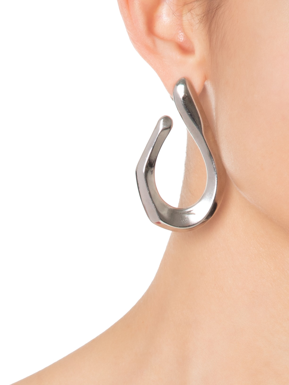 Brinco Feminino Assimétrico Níquel Prata Animale