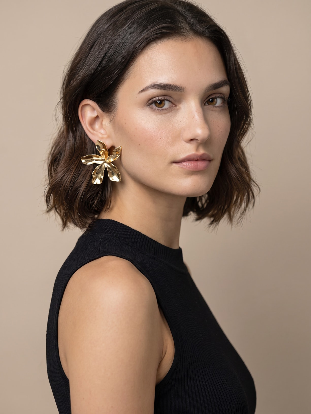 Brinco Feminino Flor Dourado '2Essential