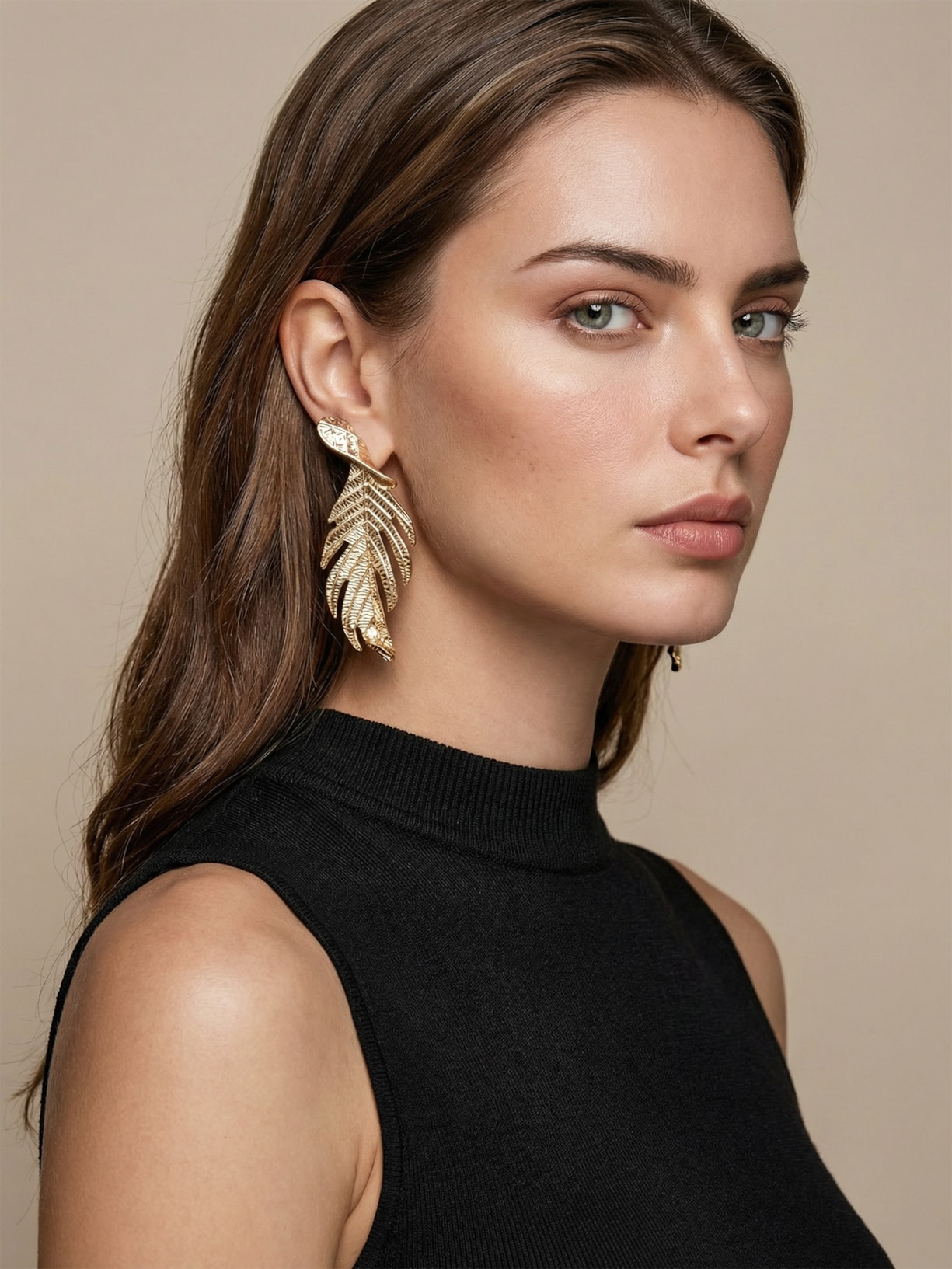 Brinco Feminino Folhagem Dourado Market 33