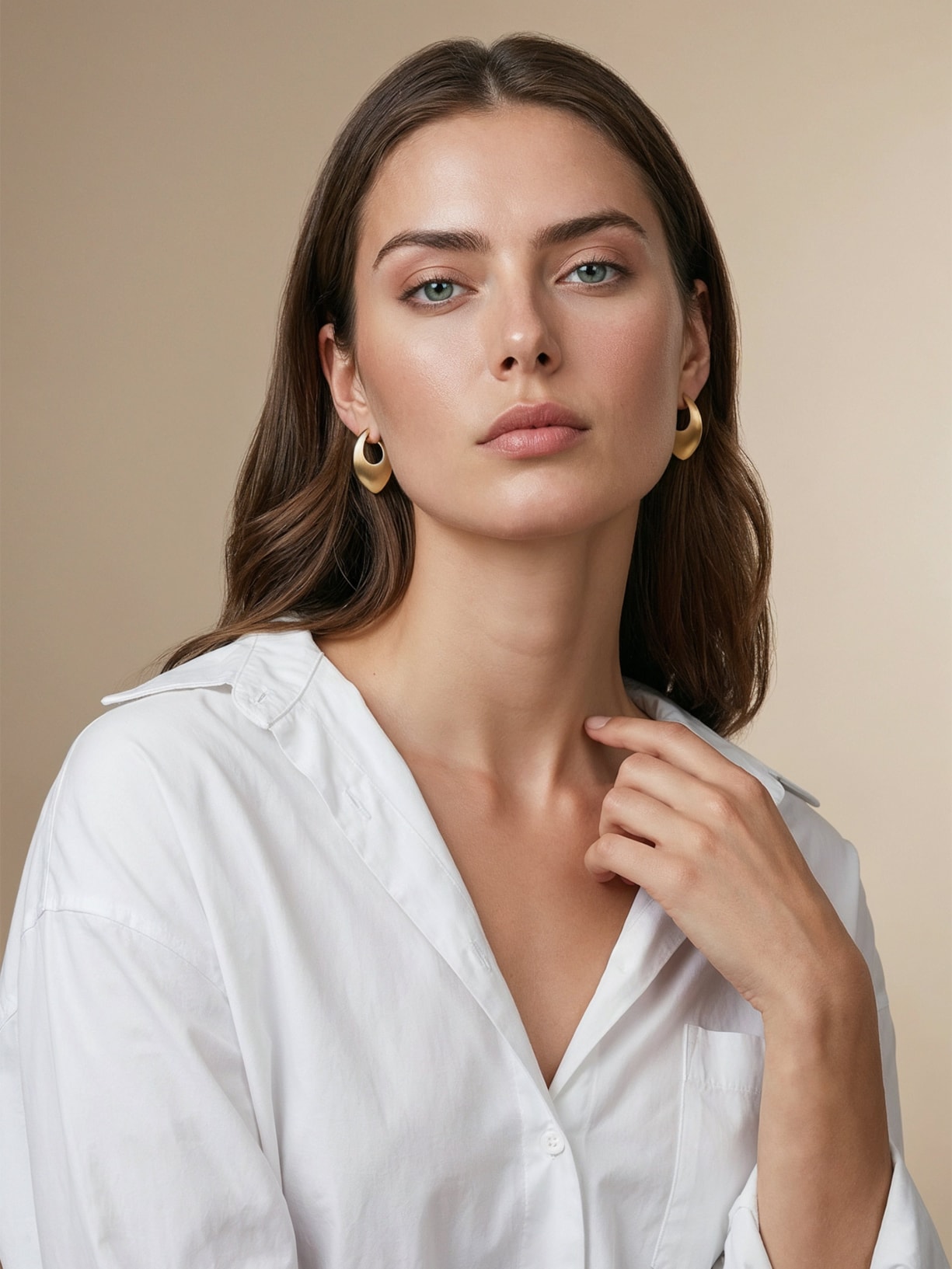 Brinco Feminino Gota Escovado Dourado Basiq