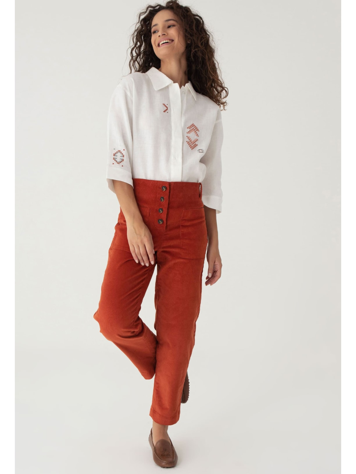 Calça Botões Veludo Terra