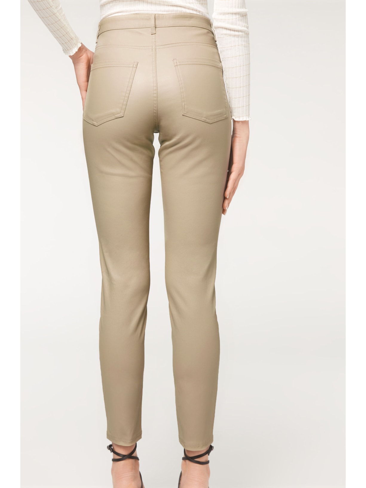 Calça Efeito Couro Bege