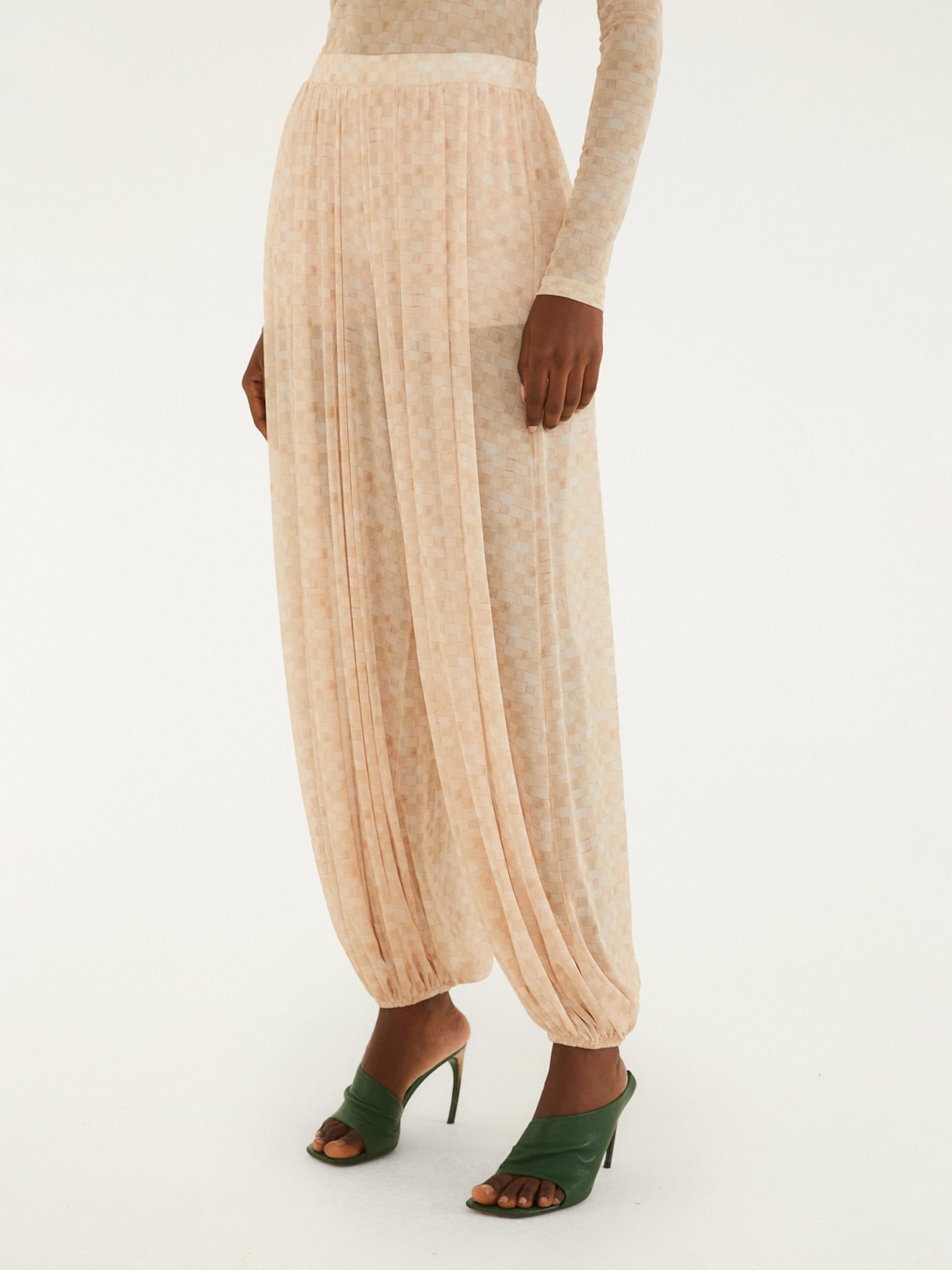 Calça Feminina Aladim Tule – Bege Farm + Marina Bitu