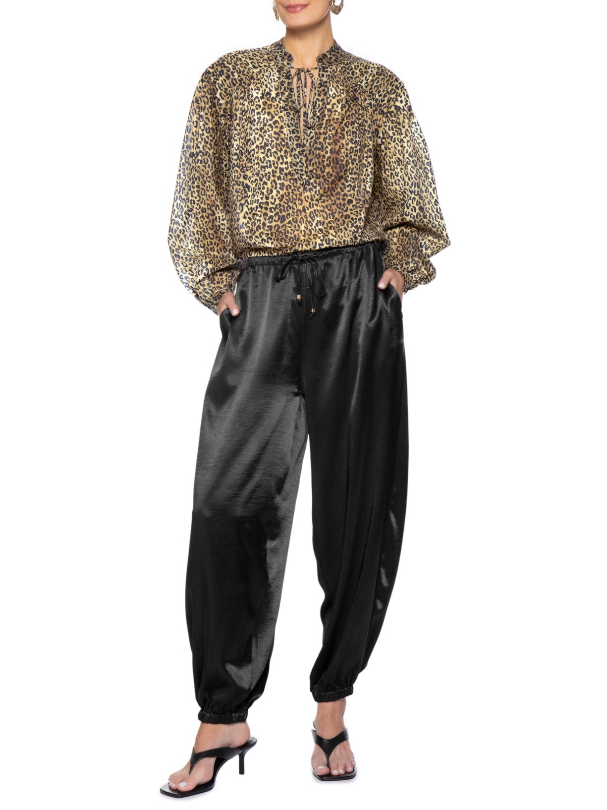 Calça Feminina Balloon Acetinada Preto Market 33