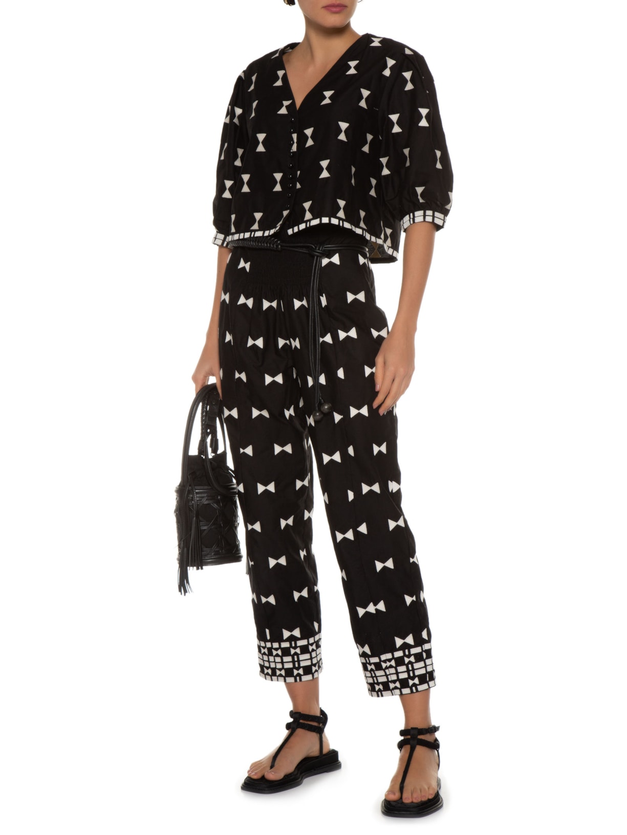 Calça Feminina Bordado Geométrico Preto Animale