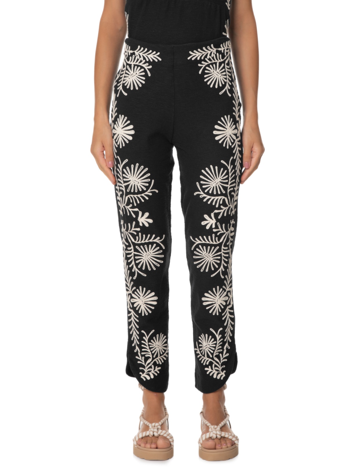 Calça Feminina Bordado Lenço Preto Maria Filó