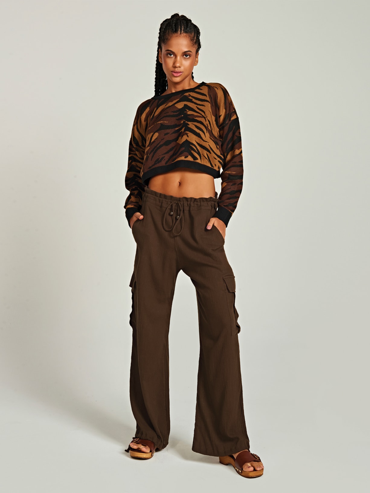 Calça Feminina Cargo Marina Marrom Triya