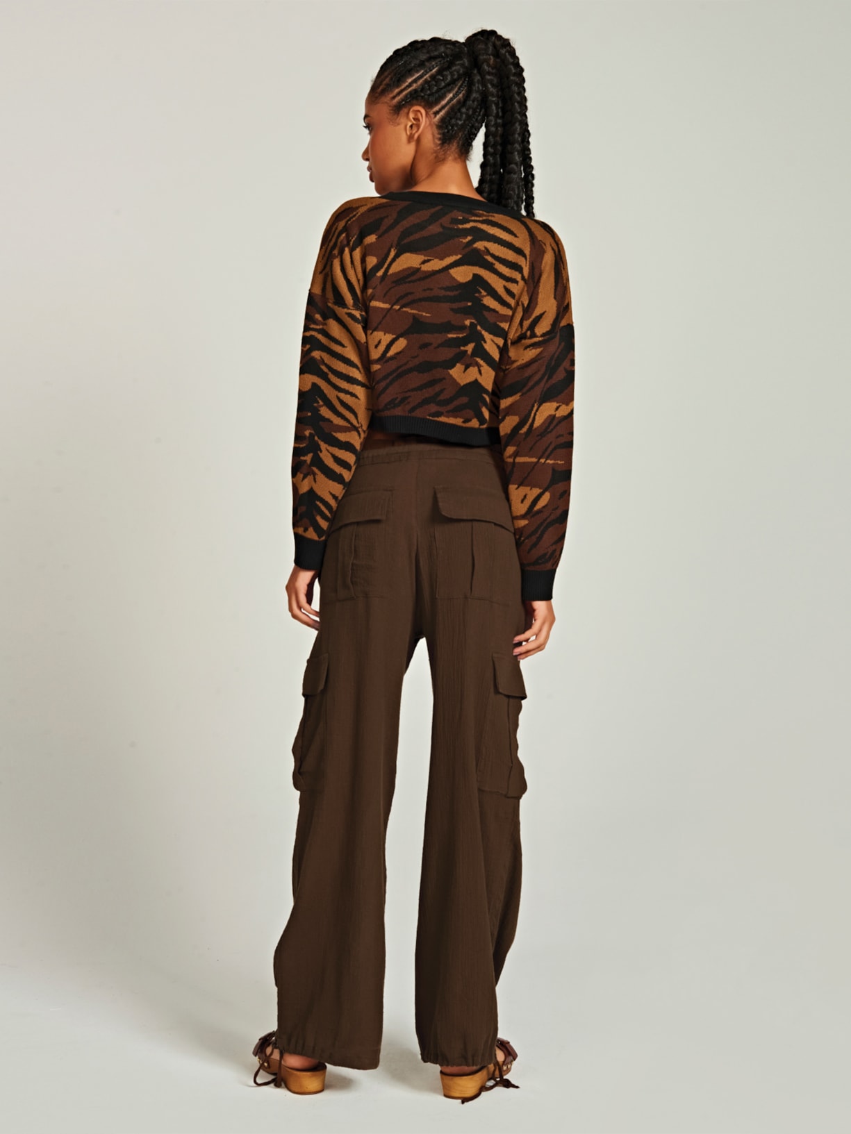 Calça Feminina Cargo Marina Marrom Triya