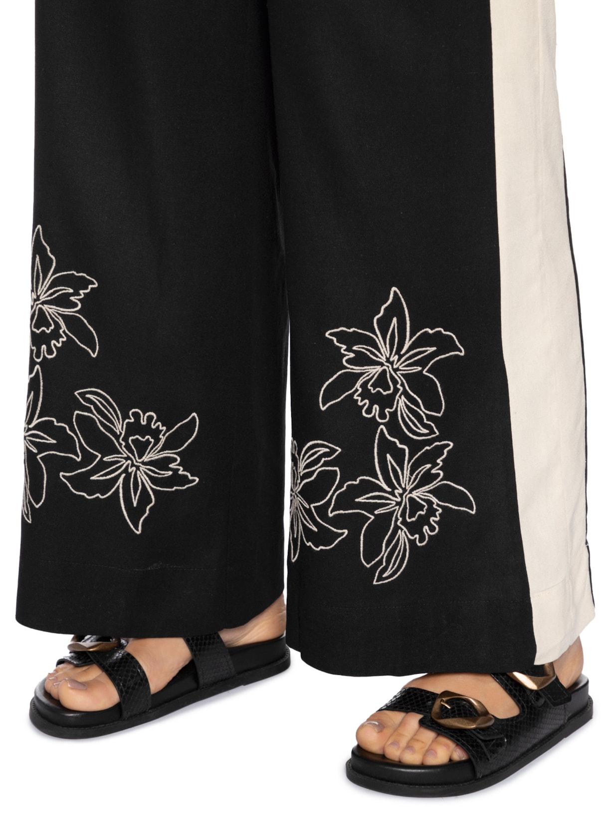 Calça Feminina Cropped Linho Bordado Floral Preto Dress To