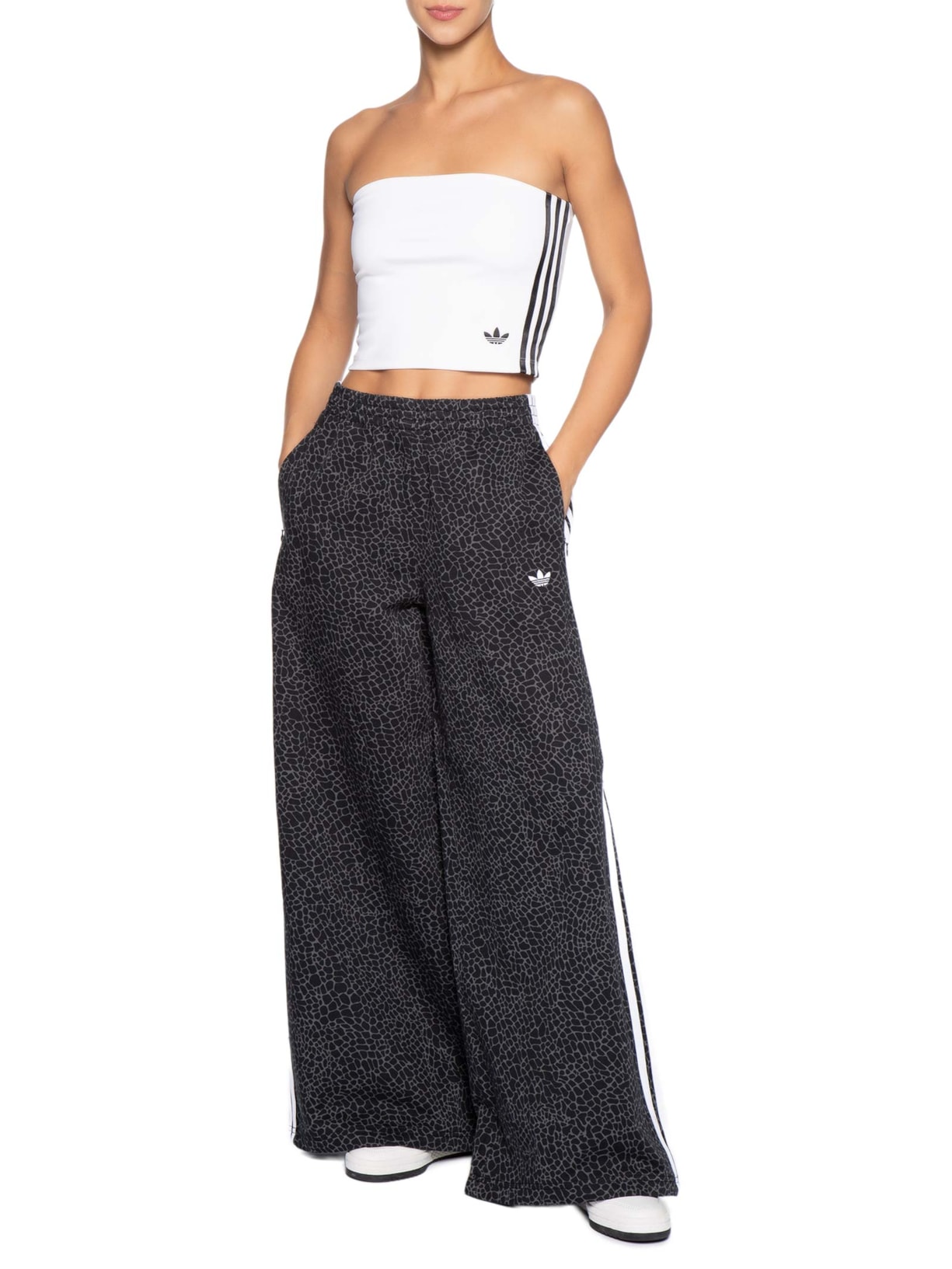 Calça Feminina Firebird Oversized Denim Pt Preto Adidas Originals