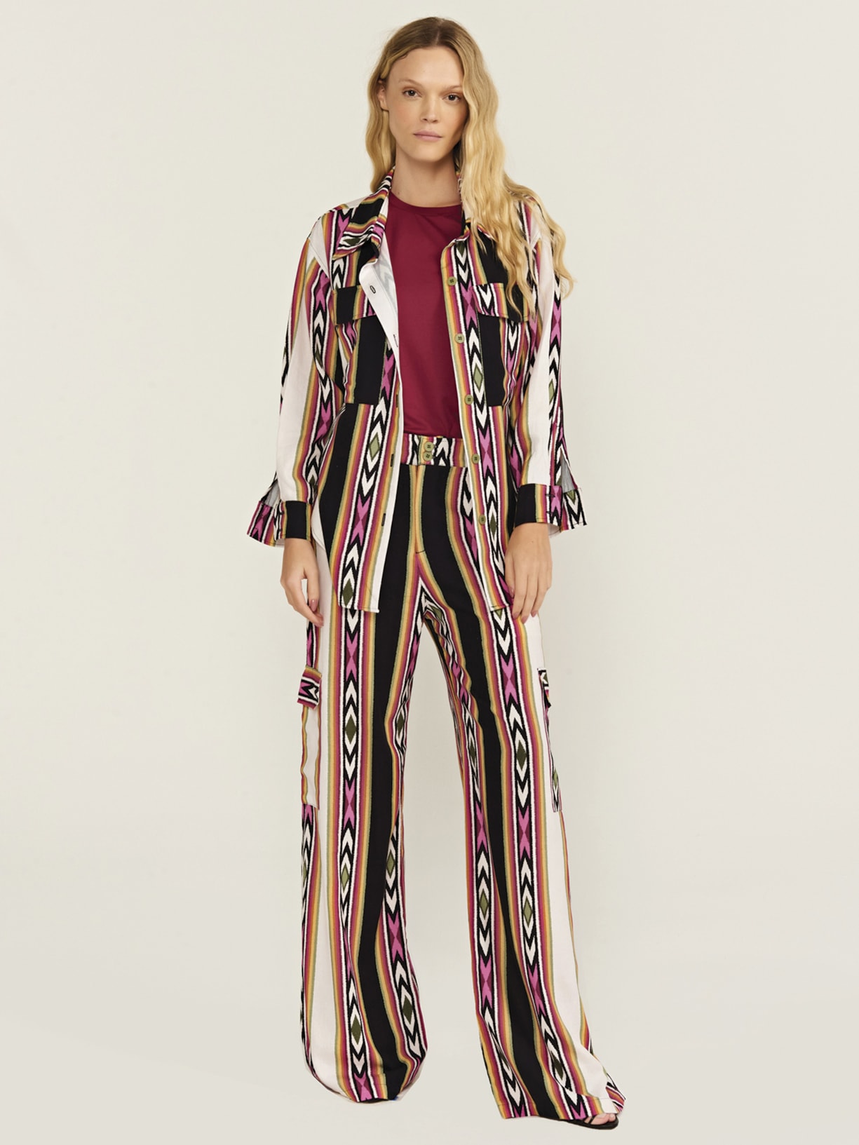 Calça Feminina Helena Off White Triya