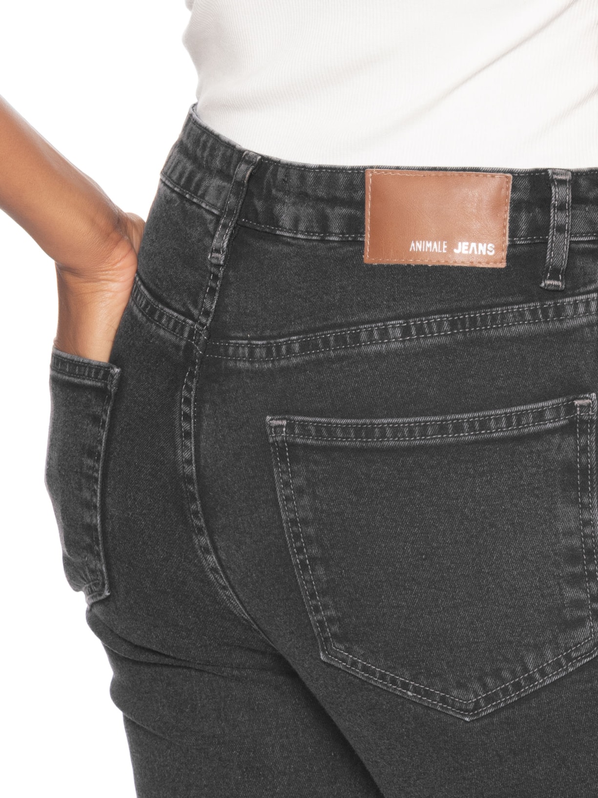 ?Calça Feminina Jeans Boot Basic Midi Preto Animale Jeans