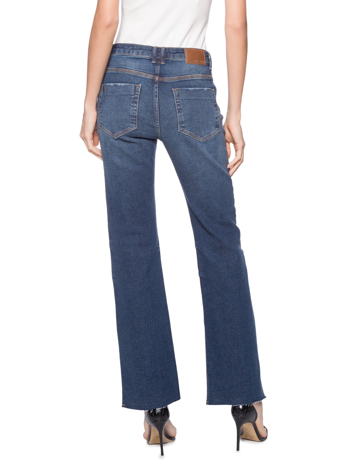 Calça Feminina Jeans Boot Vintage Barra a Fio Azul Animale Jeans