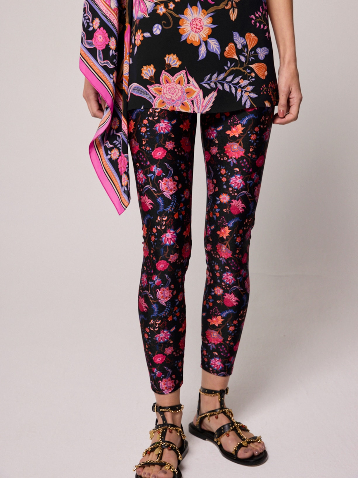 Calça Feminina Legging Chintz Preto Mixed