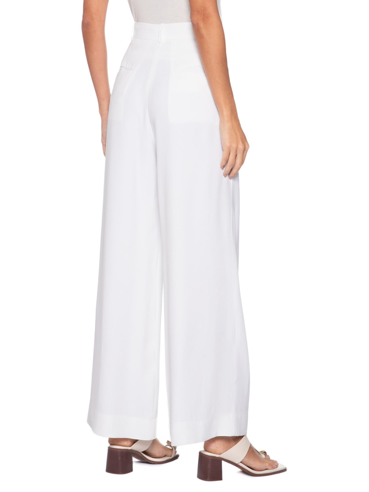 Calça Feminina Longa Ampla Prega Rasa Branco Andrea Marques