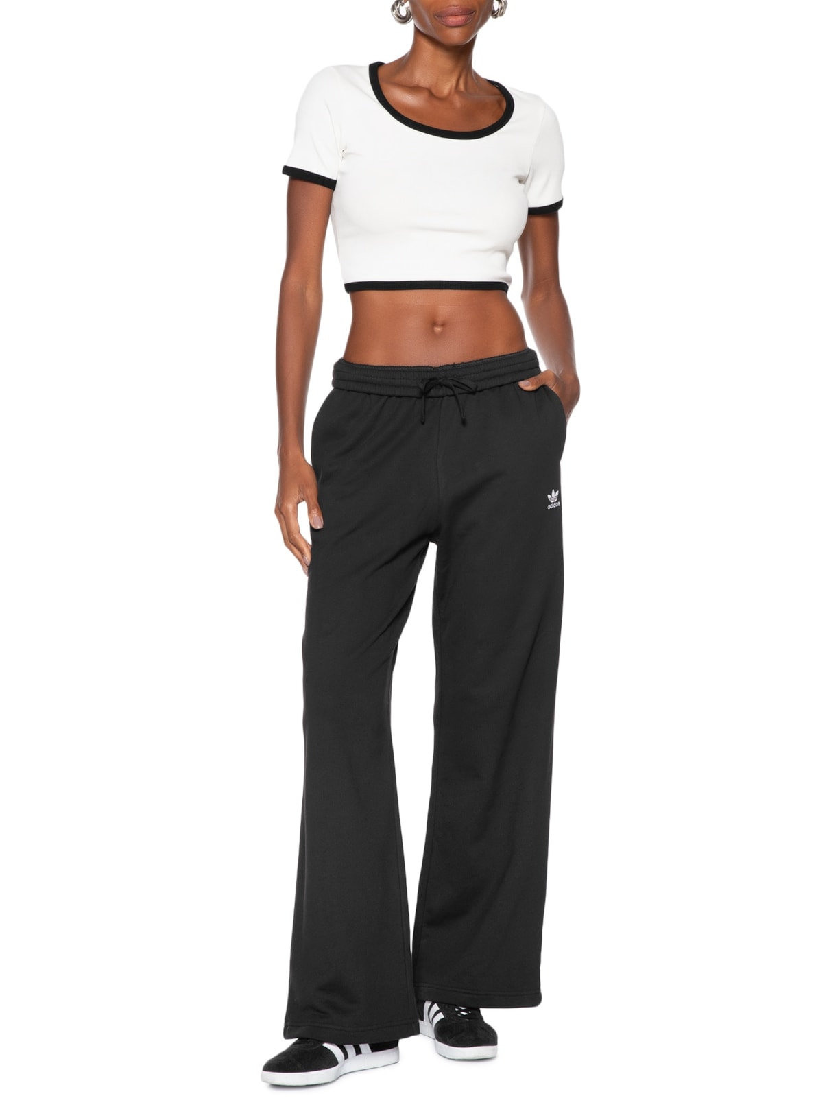 Calça Feminina Moletinho Wide Leg Essentials Preto Adidas Originals