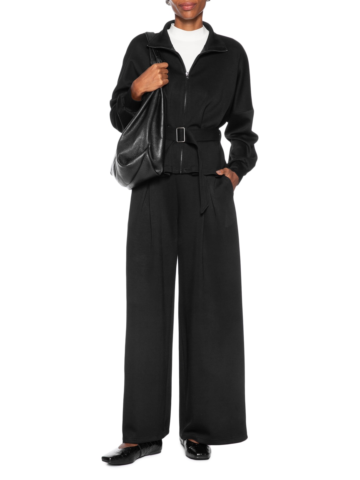 Calça Feminina Moletom com Pregas – Preto Basiq