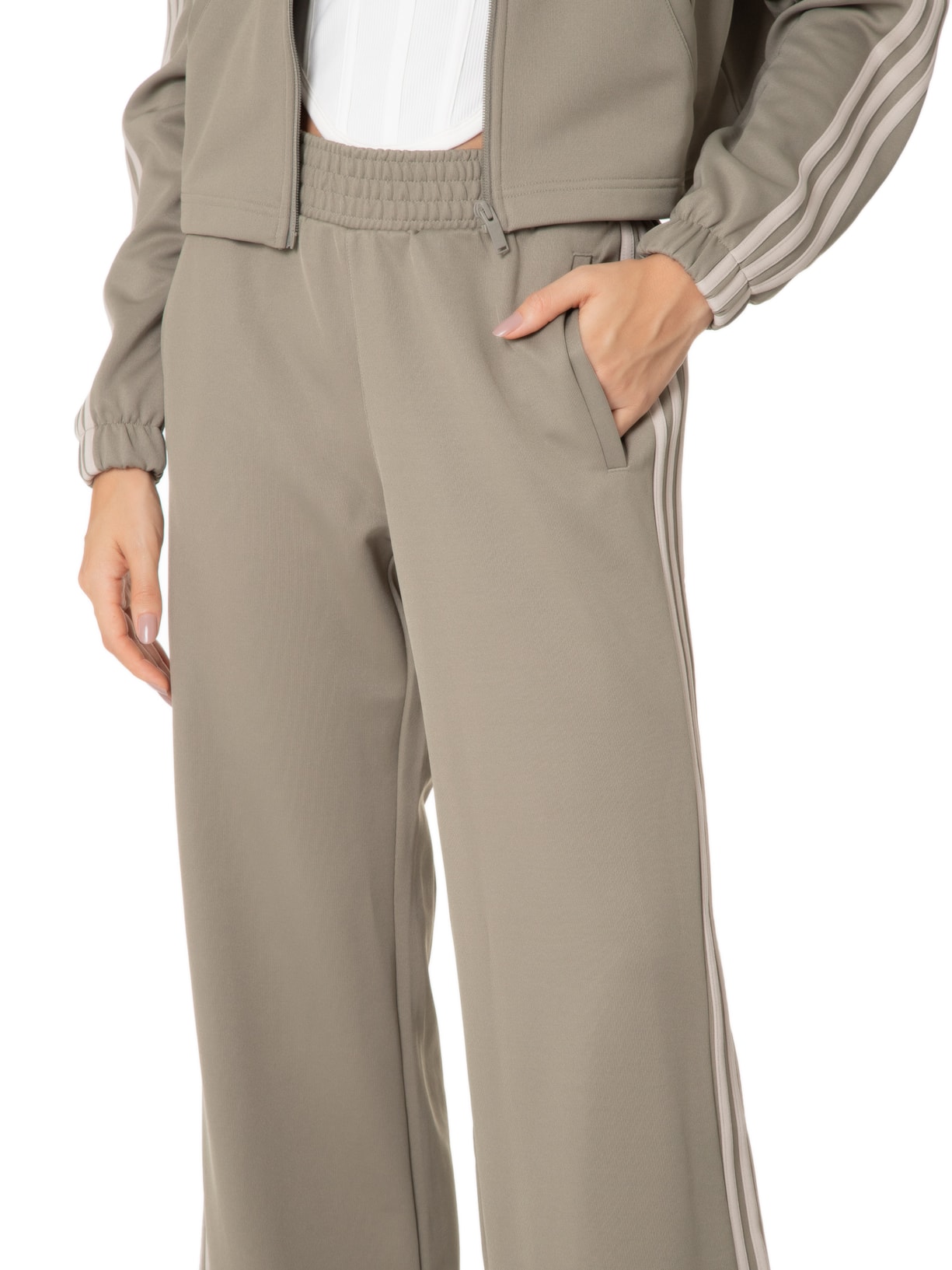 Calça Feminina Og Warm Up Wide Leg Verde Adidas Originals