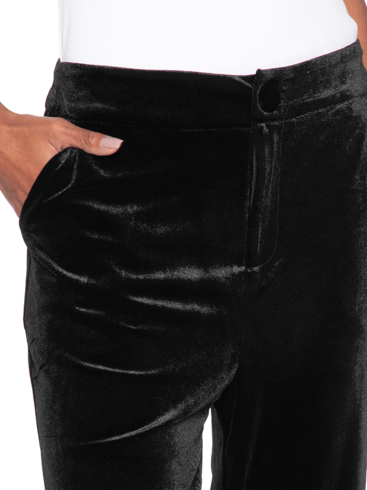 Calça Feminina Pantalona em Veludo Preto '2Essential