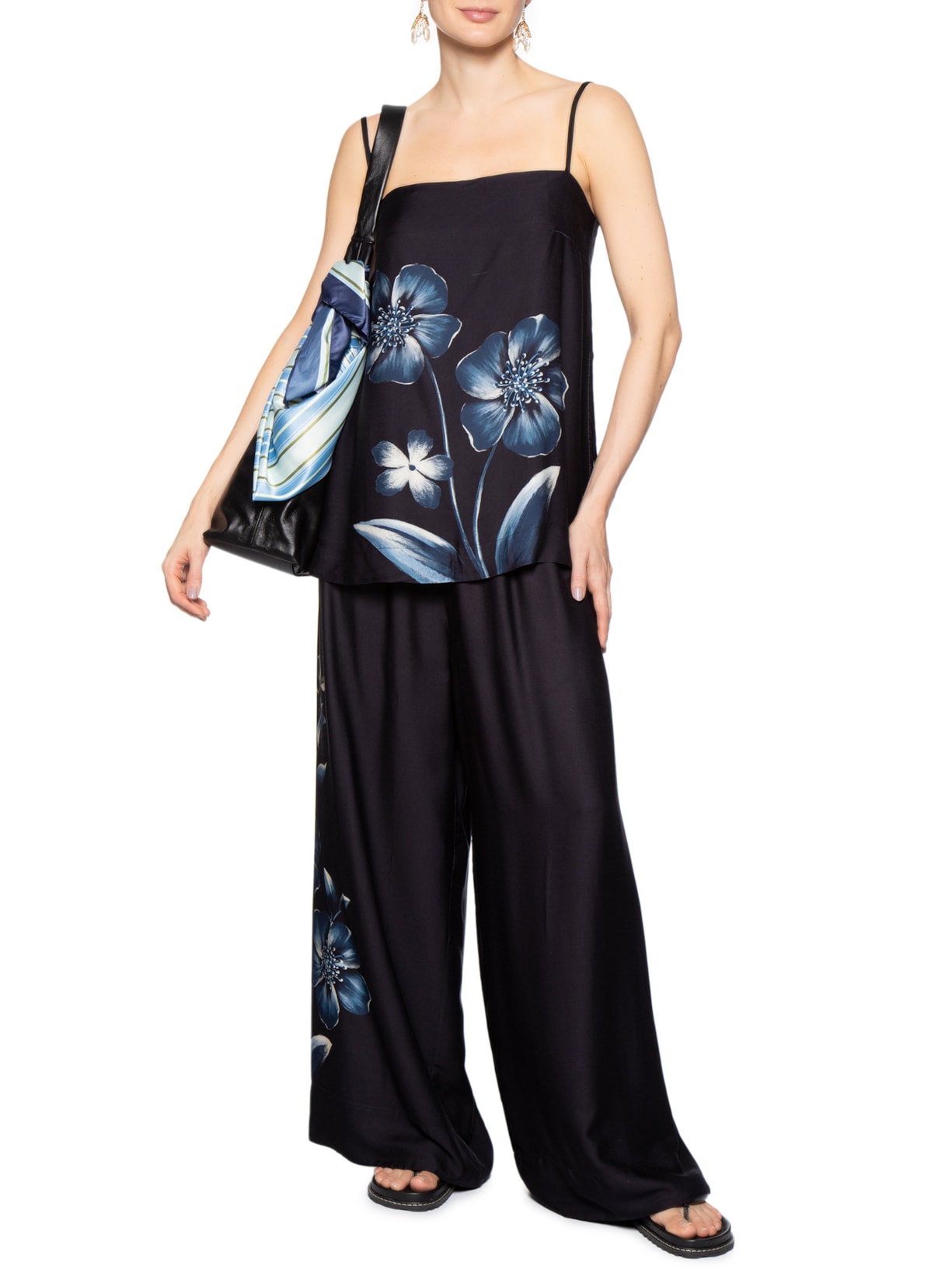 Calça Feminina Pantalona Luz do Luar Preto Farm