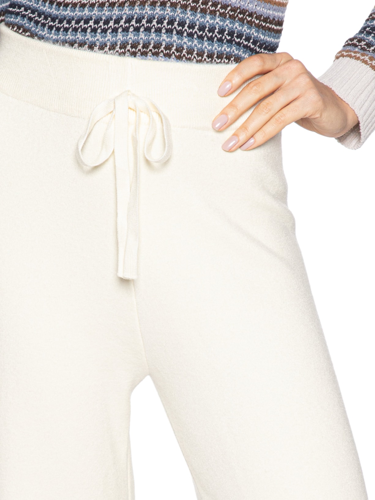 Calça Feminina Peluciada Em Tricot Bege Basiq