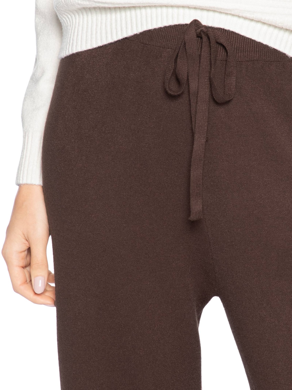 Calça Feminina Peluciada Em Tricot Marrom Basiq