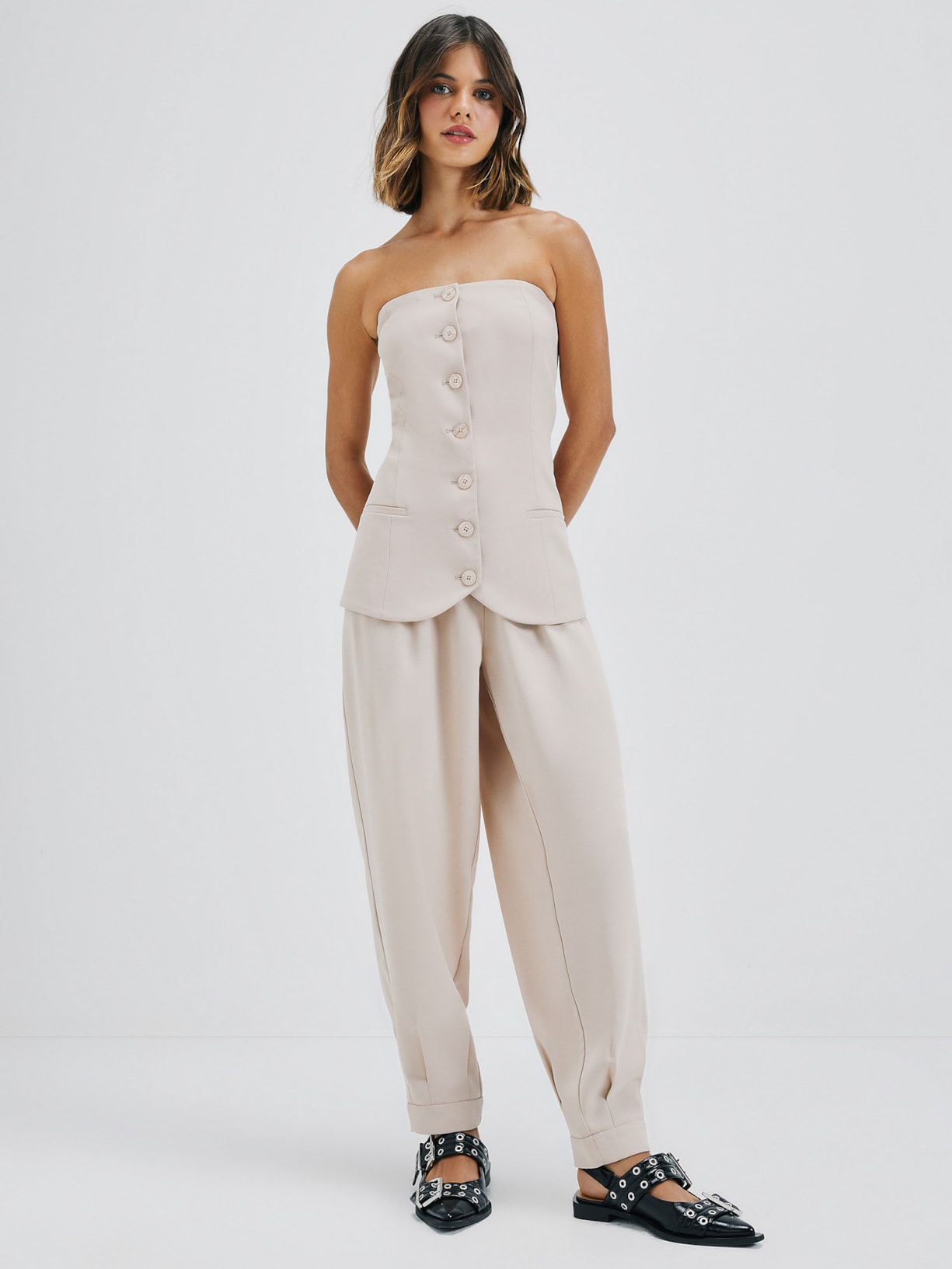 Calça Feminina Pregas - Bege