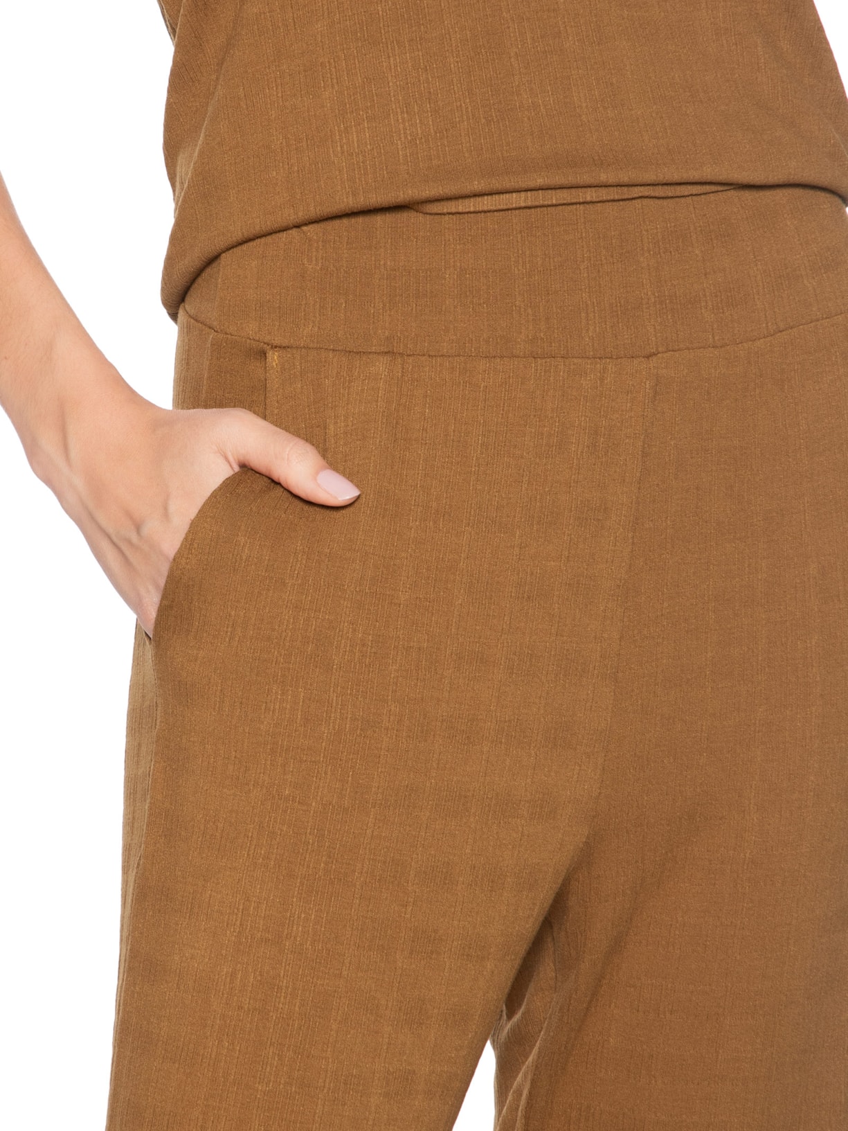 Calça Feminina Reta Com Bolso Bege Basiq