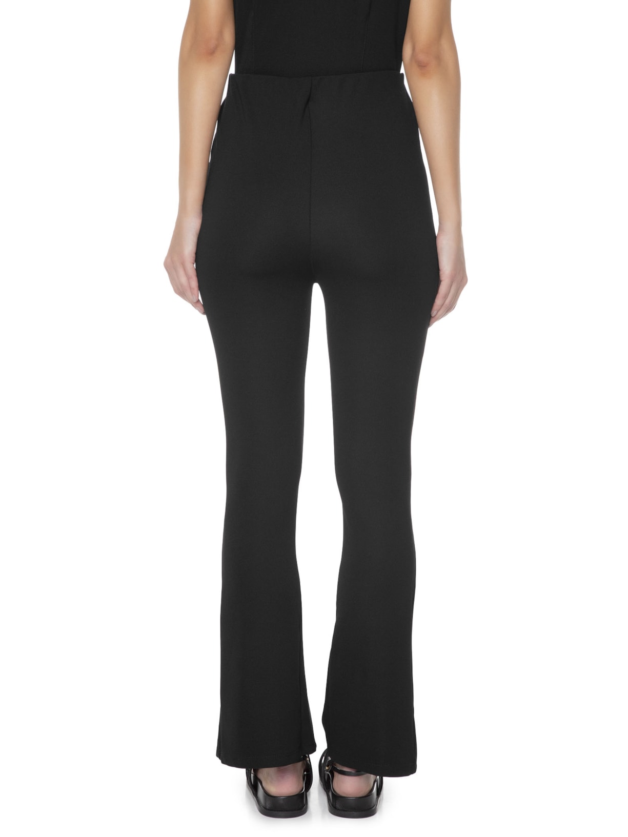 Calça Feminina Reta Em Malha Cintura Alta Preto '2Essential